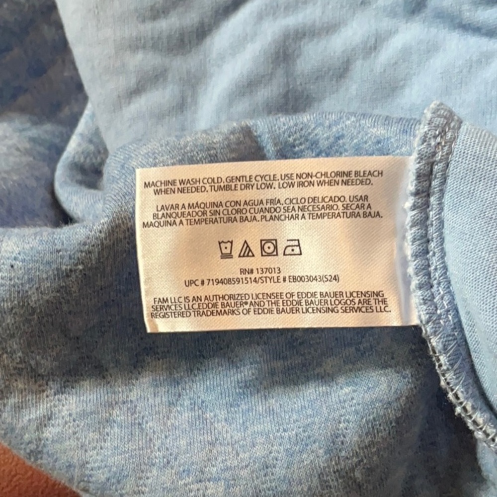 Eddie Bauer quilted half zip pullover Size XL - Picture 8 of 8